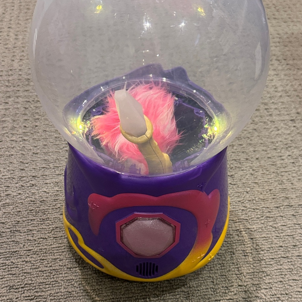 Magic Mixie - Picture 3 of 6